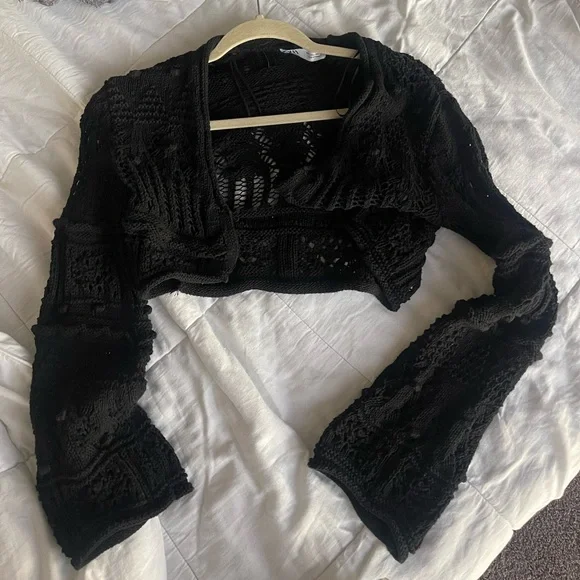 Zara cropped crochet sweater - Picture 2 of 3